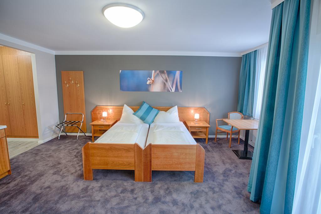 Fruehstueckshotel Waldbauer باد شيلاباك الغرفة الصورة
